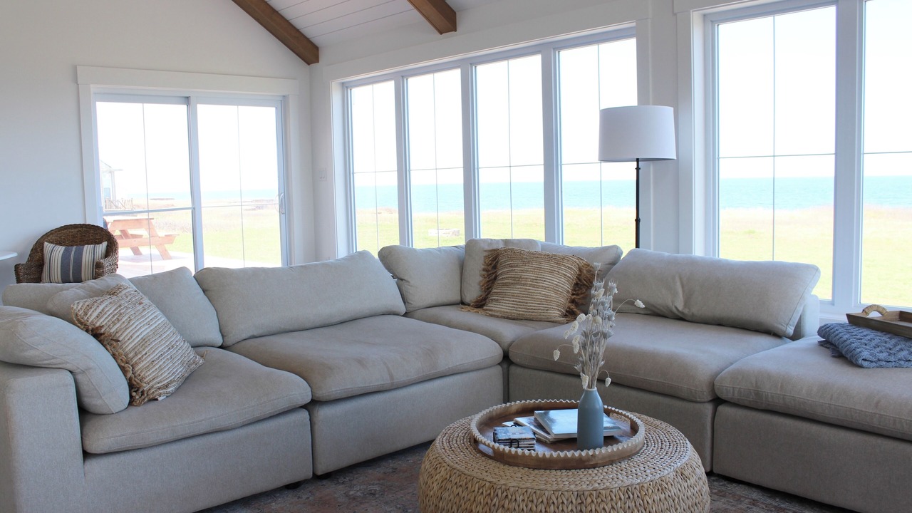 Photo of Livingroom in French River