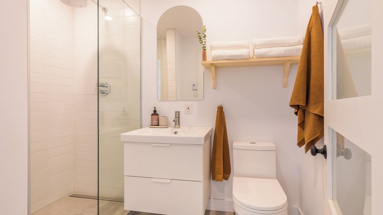 Photo of Bathroom in Hochelaga-Maisonneuve