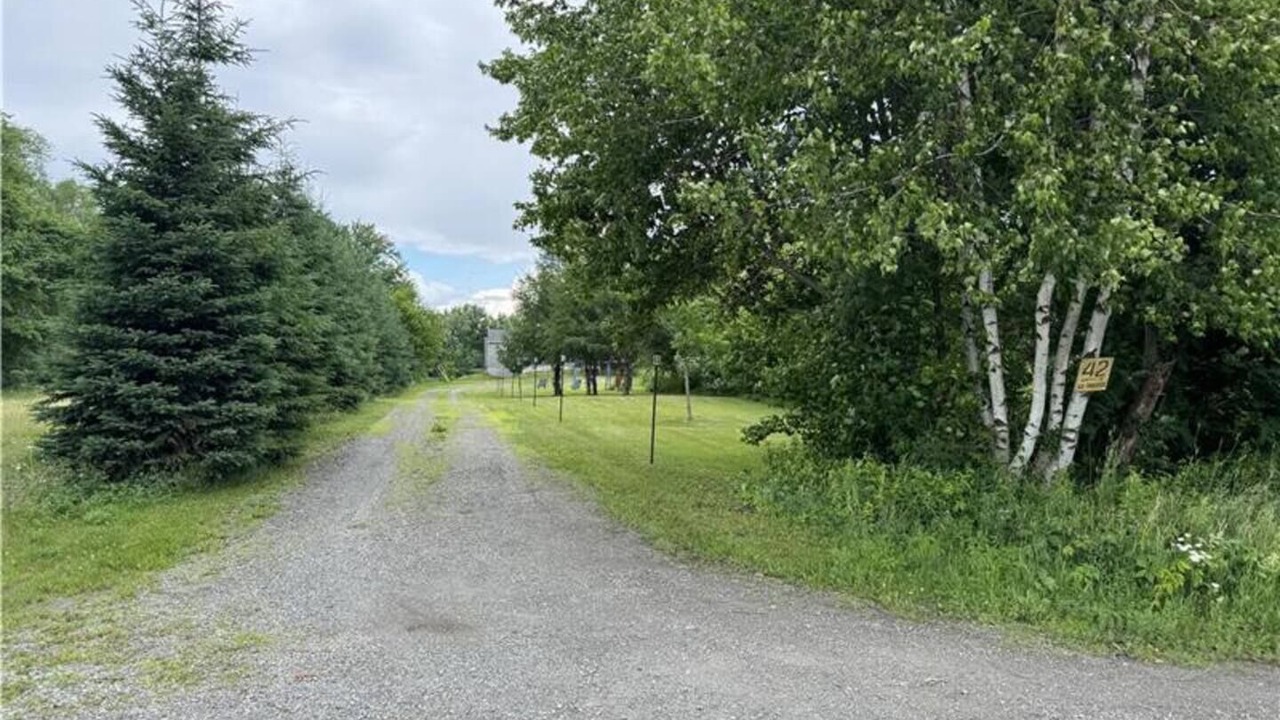 Photo of Others in Scott