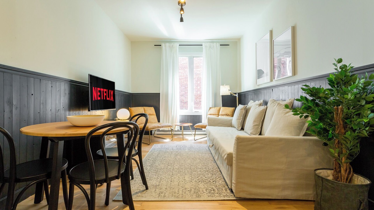 Photo of Livingroom in Hochelaga