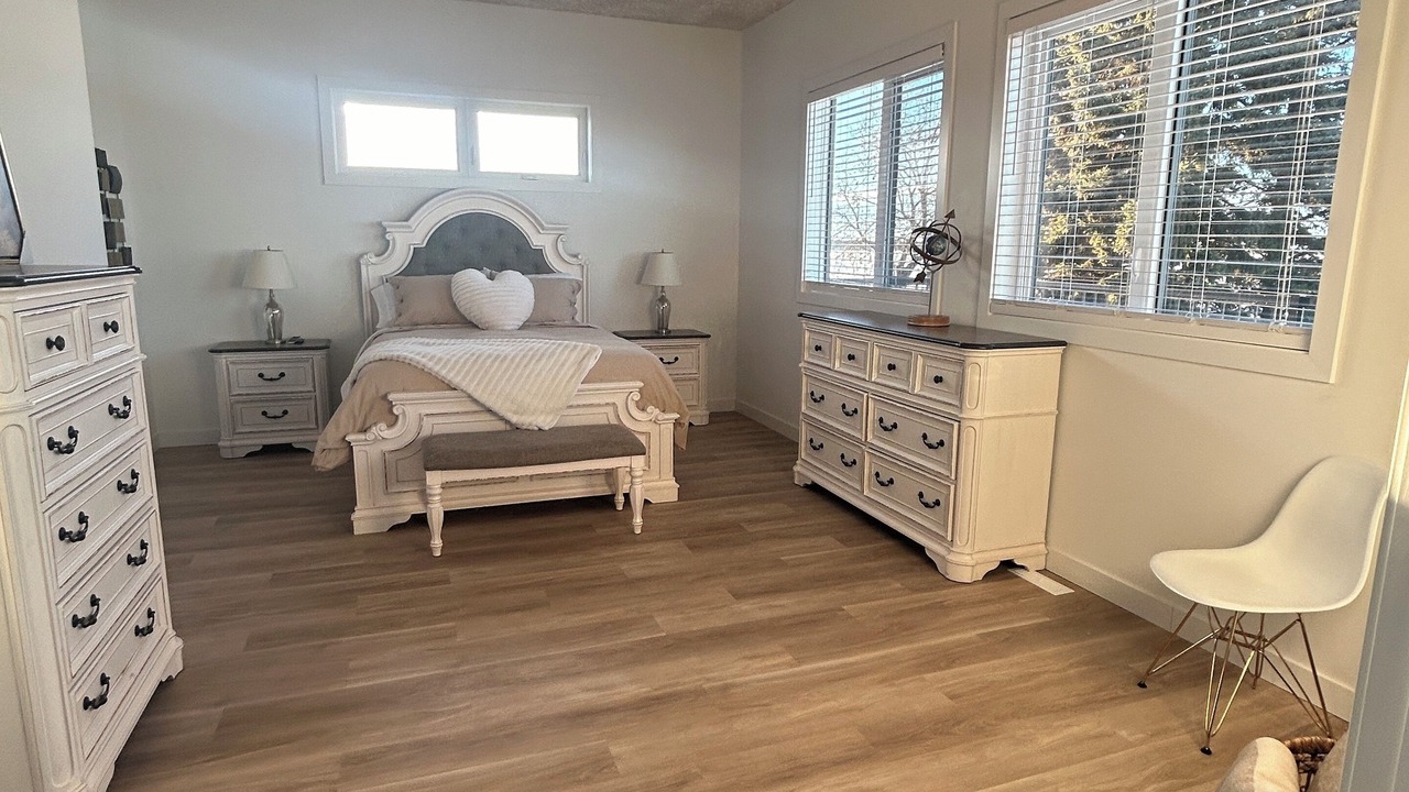 Photo of Bedroom in Alberta Beach