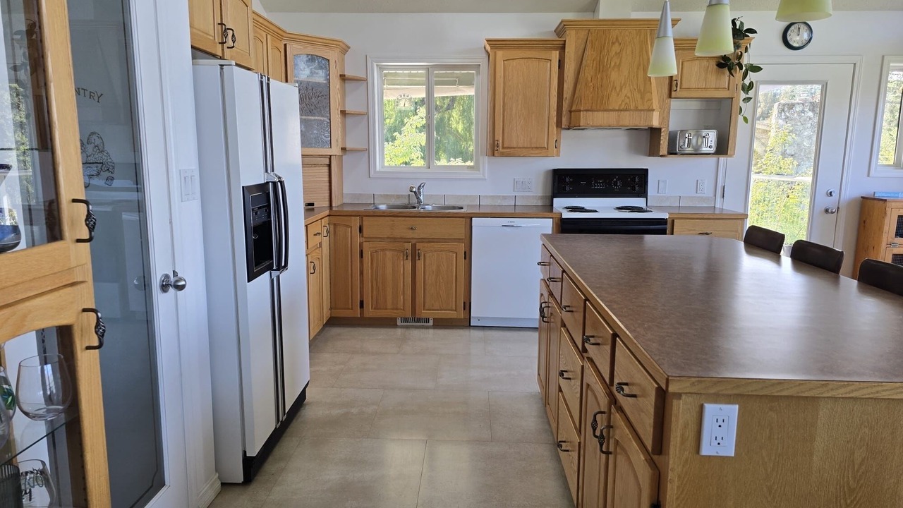 Photo of Kitchen in Blind Bay