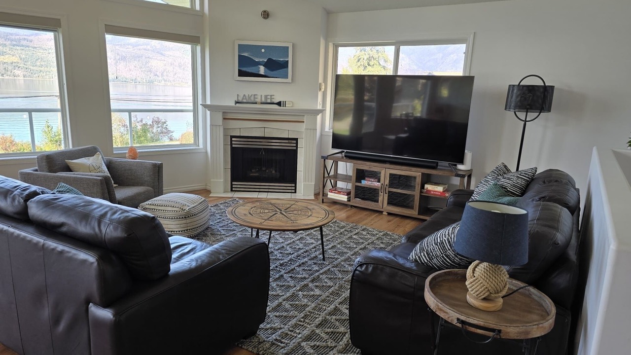 Photo of Livingroom in Blind Bay