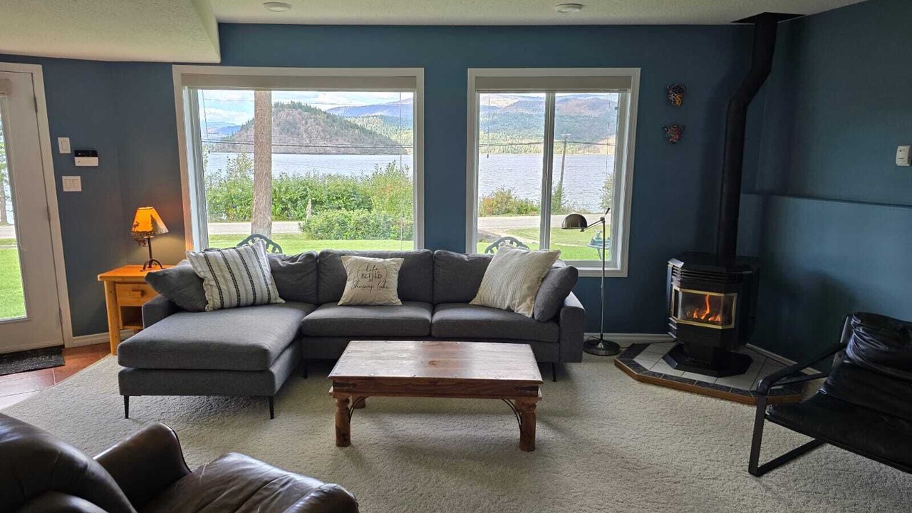 Photo of Livingroom in Blind Bay