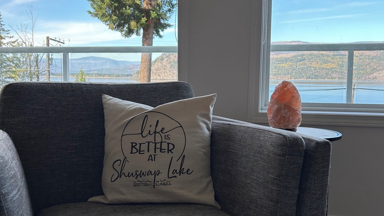 Photo of Livingroom in Blind Bay