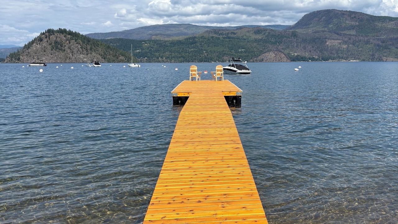 Photo of Others in Blind Bay