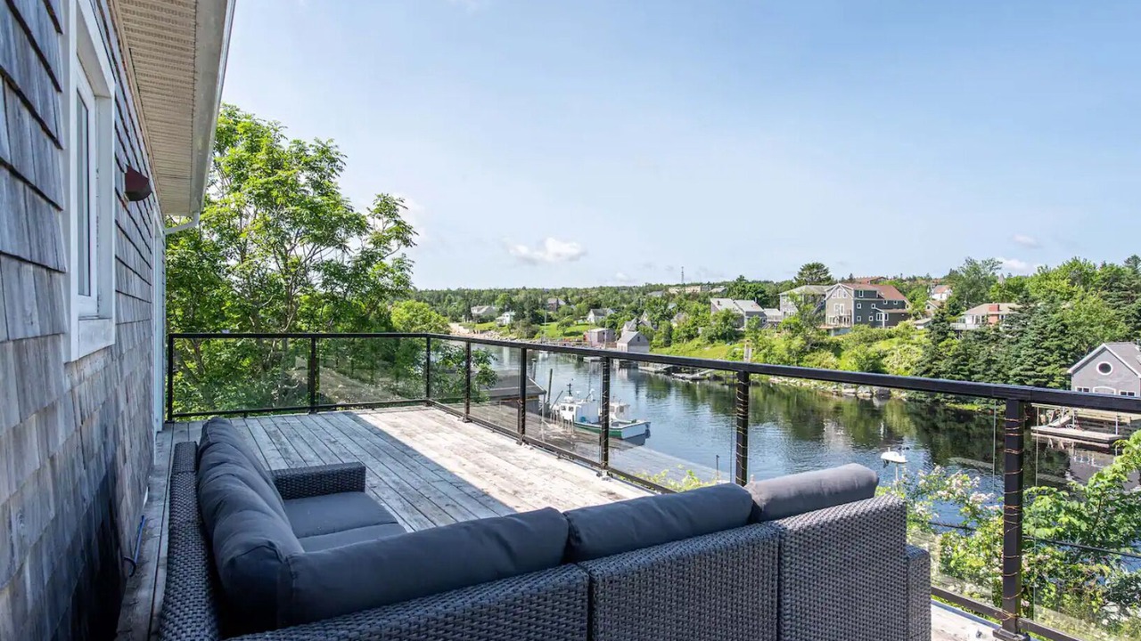 Photo of Patio Balcony in Herring Cove