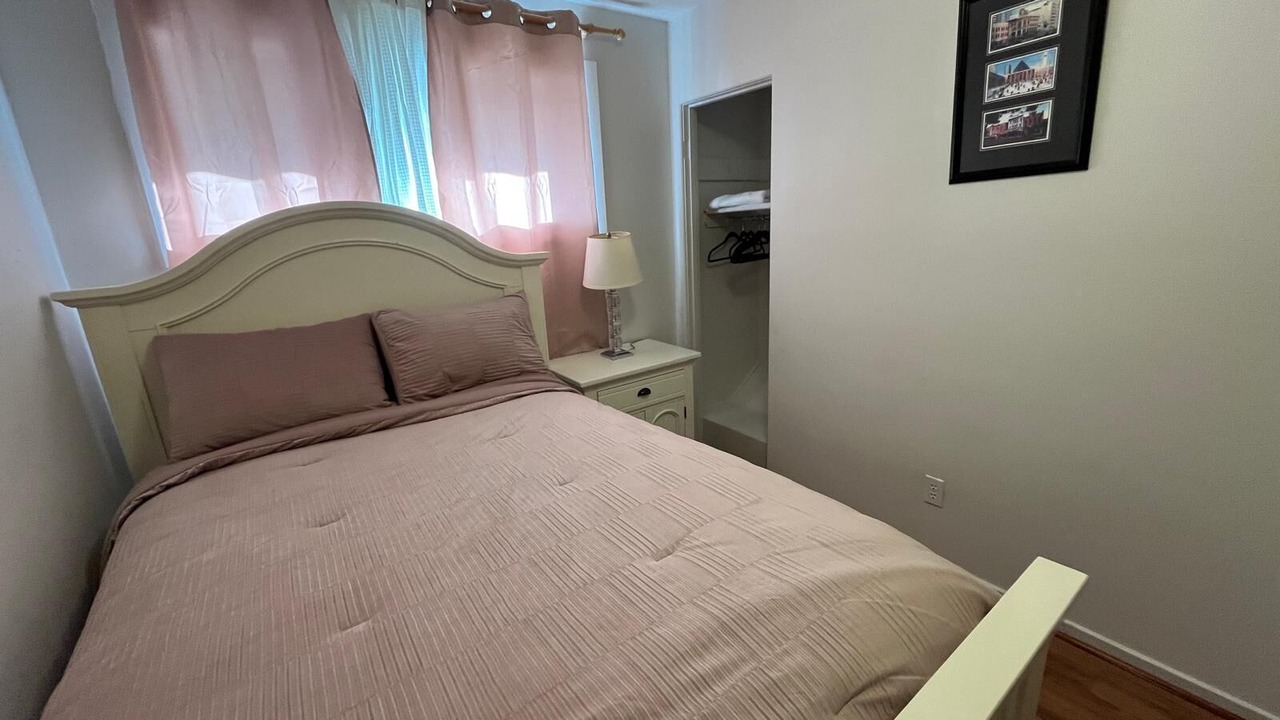 Photo of Bedroom in Northwest Edmonton