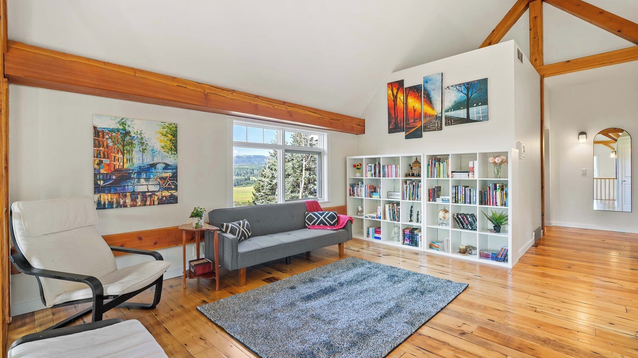 Photo of Bedroom in Millarville