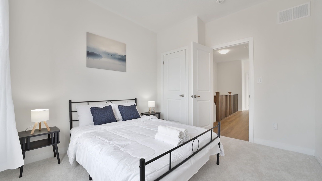 Photo of Bedroom in Pickering