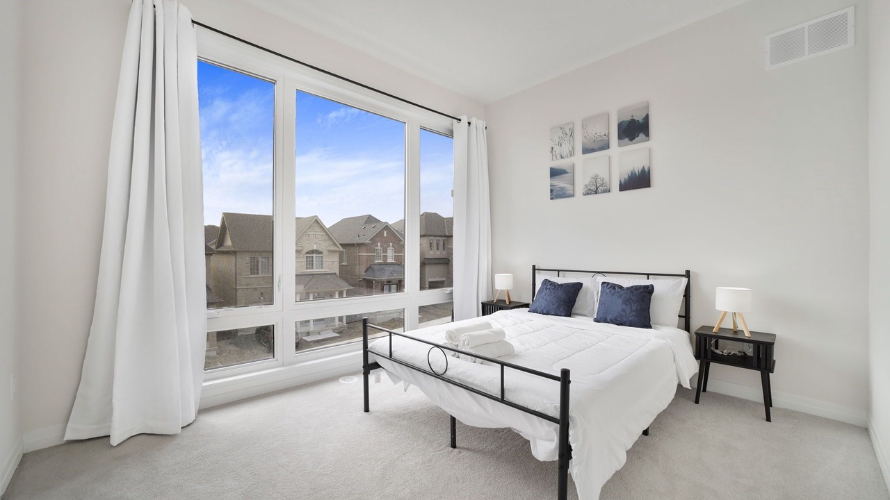Photo of Bedroom in Pickering