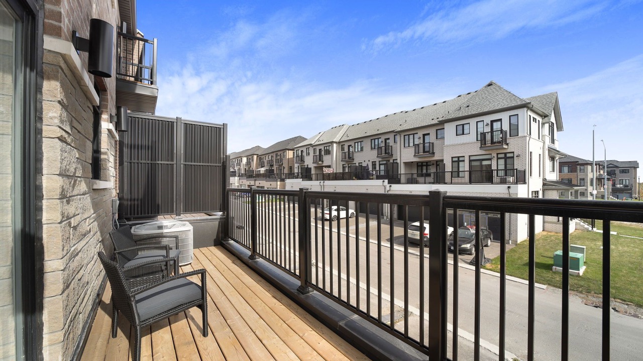 Photo of Outdoor in Pickering