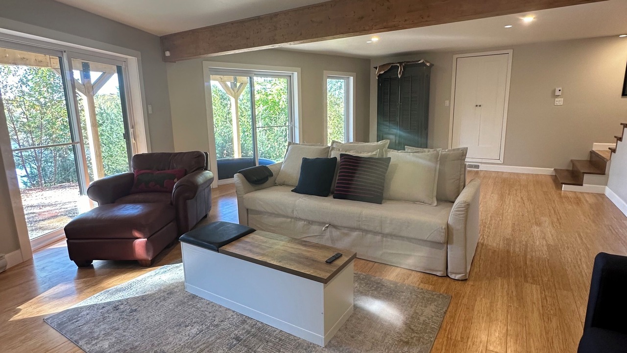 Photo of Livingroom in Entrelacs