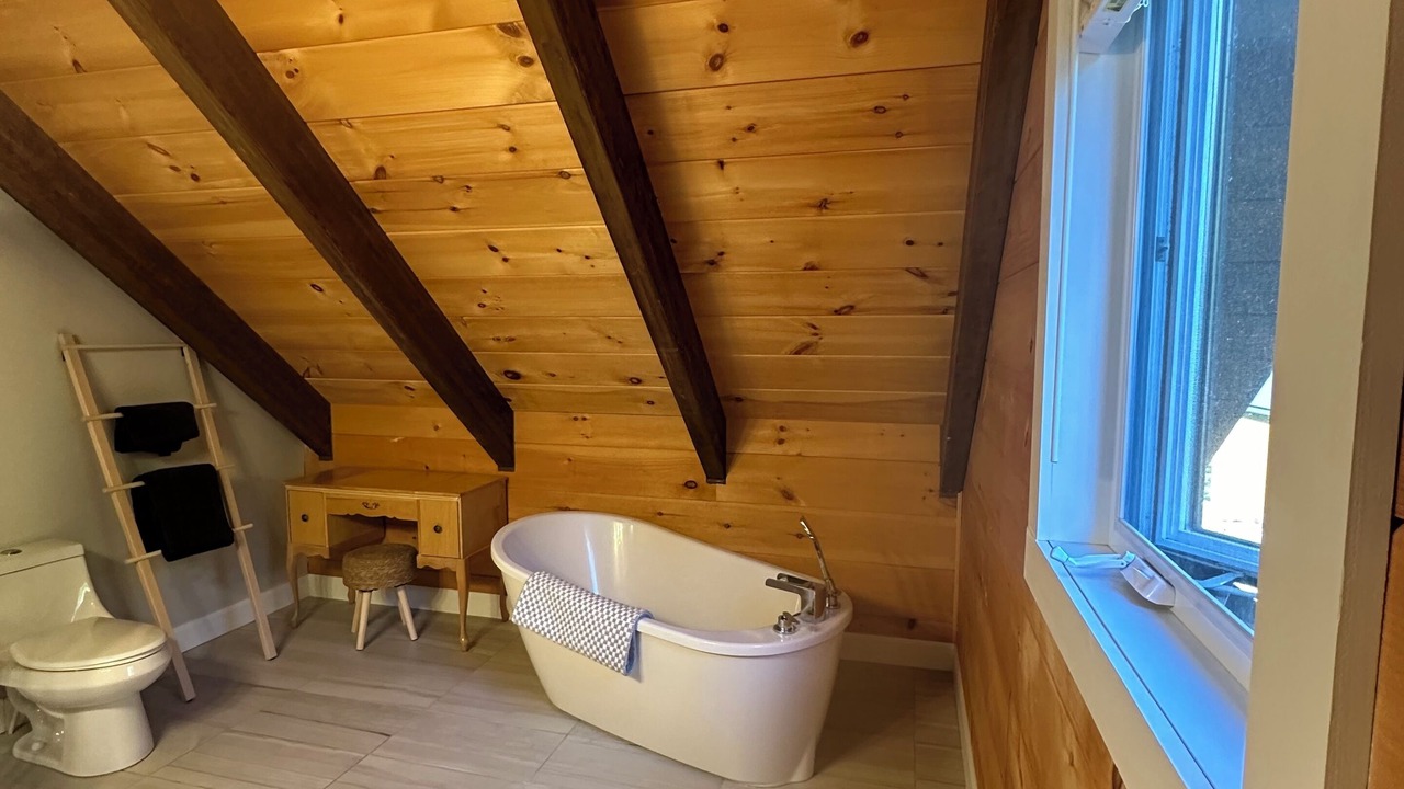 Photo of Bathroom in Entrelacs