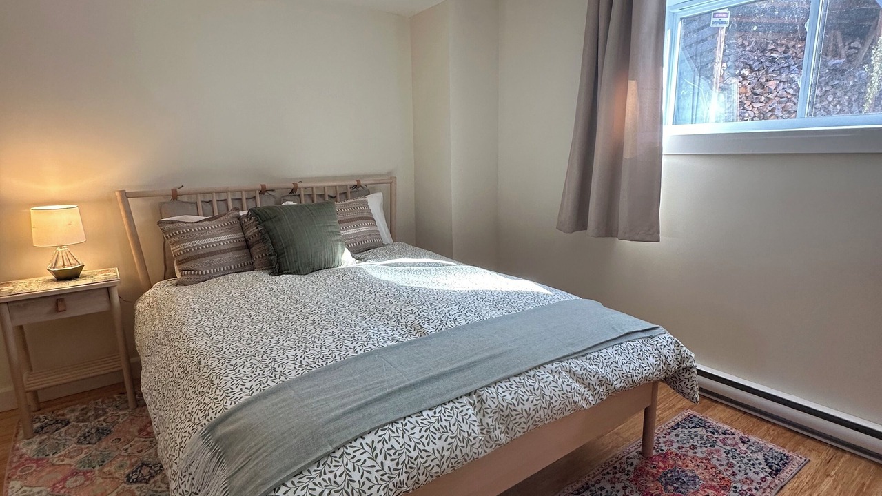 Photo of Bedroom in Entrelacs
