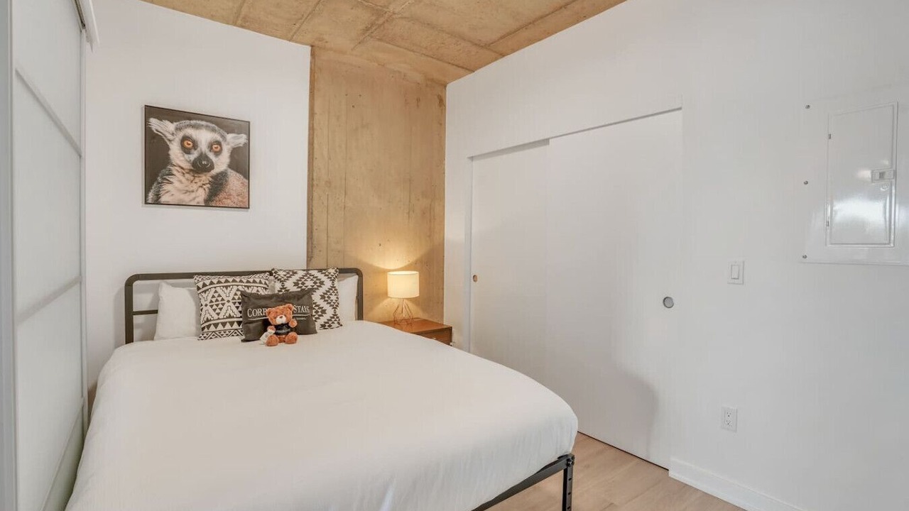 Photo of Bedroom in Industrial Park
