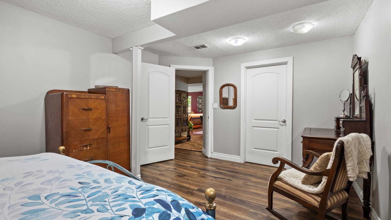 Photo of Bedroom in Okotoks