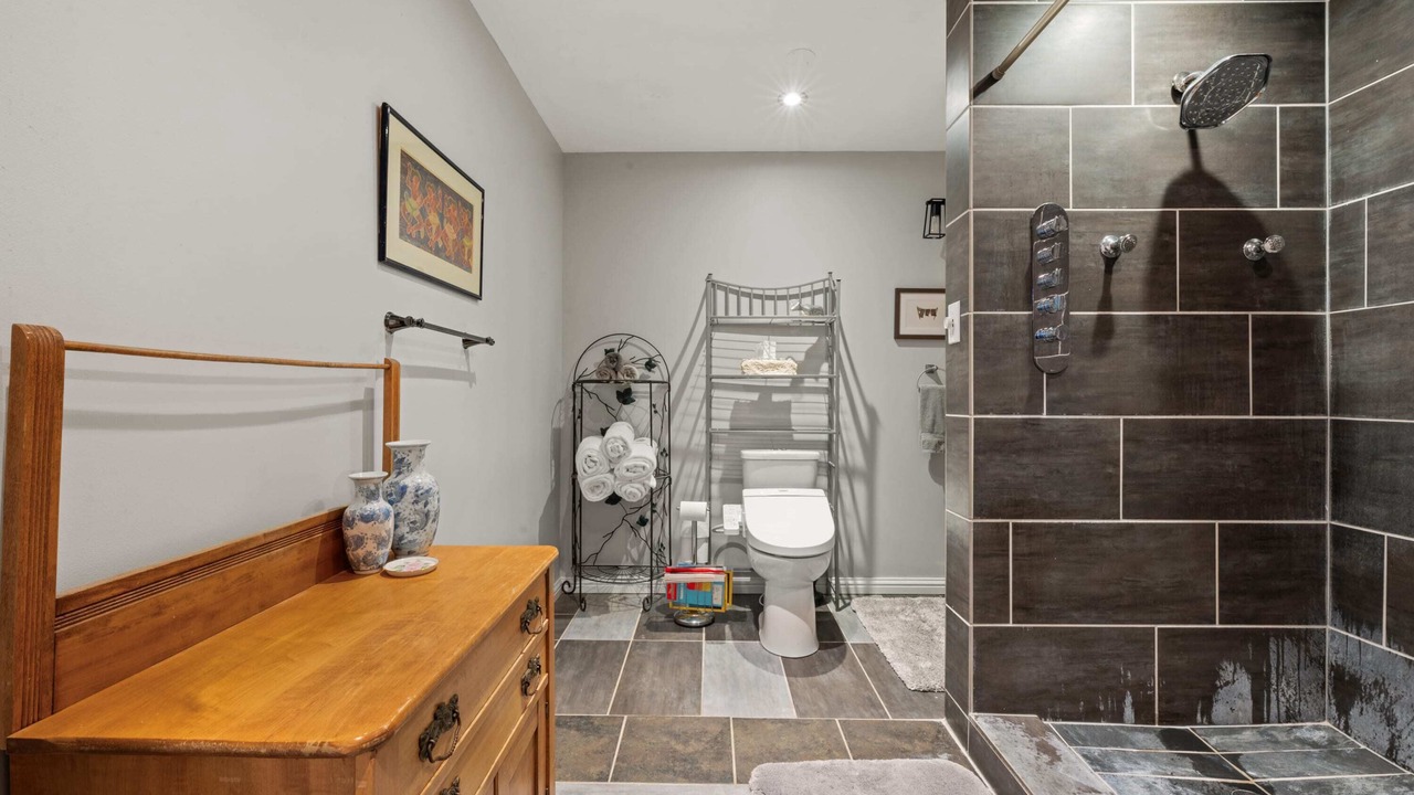 Photo of Bathroom in Okotoks