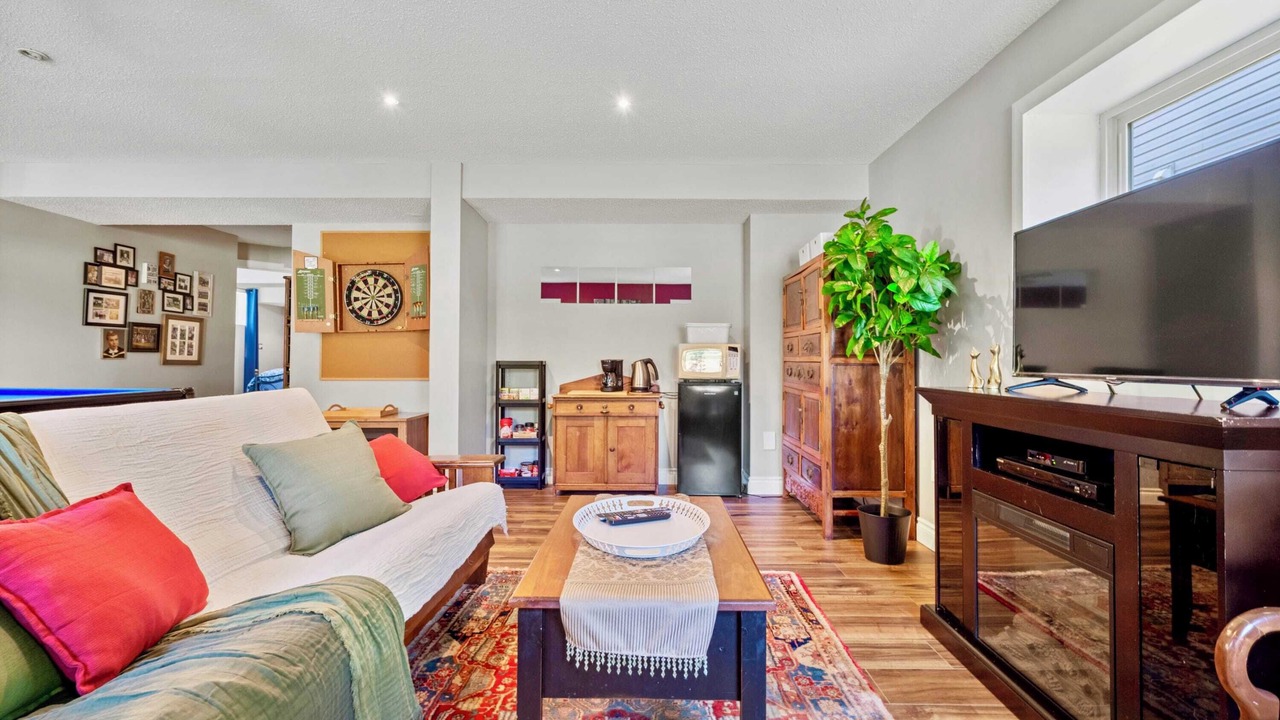 Photo of Livingroom in Okotoks