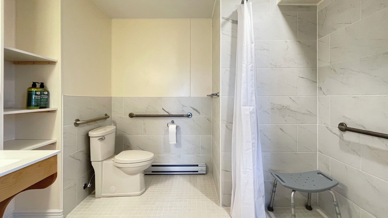Photo of Bathroom in Ochre Pit Cove