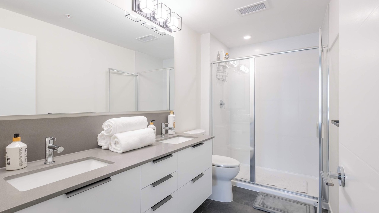 Photo of Bathroom in Langley