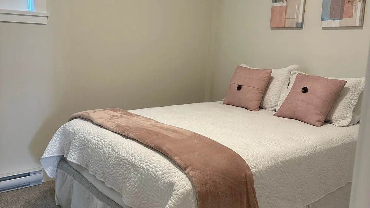 Photo of Bedroom in Langford