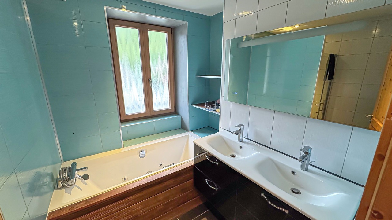 Photo of Bathroom in Montricher-Albanne