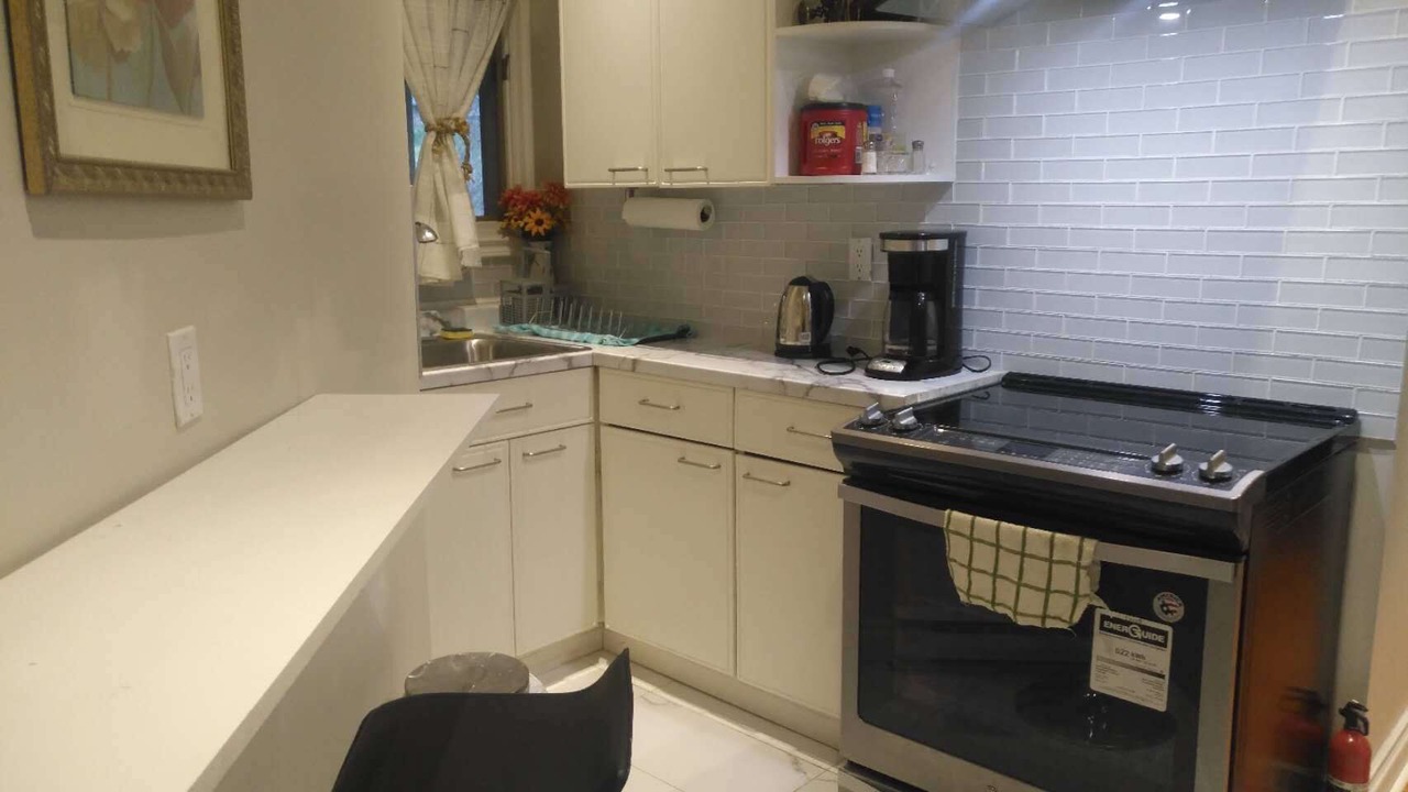 Photo of Kitchen in Adjala-Tosorontio