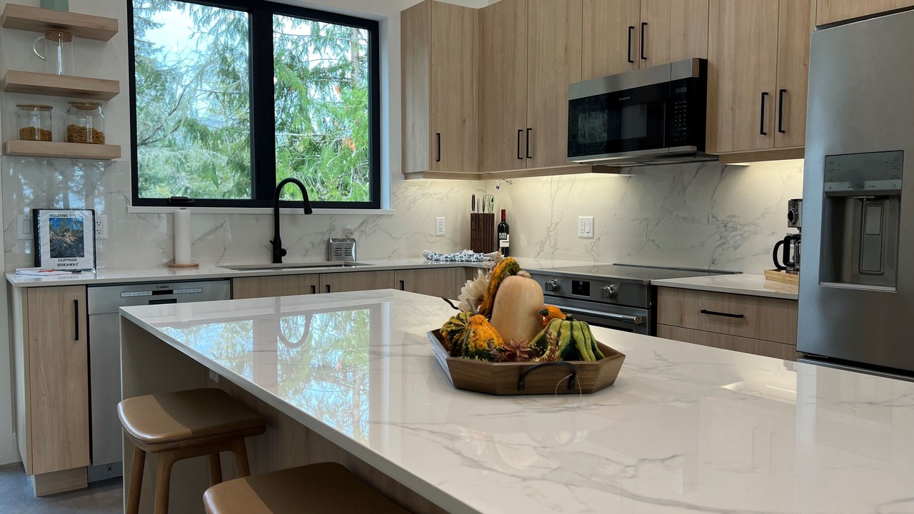 Photo of Kitchen in Juan de Fuca Electoral Area
