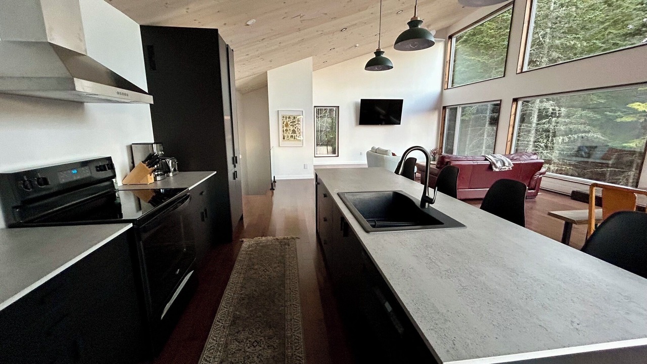 Photo of Kitchen in Baie-St-Paul