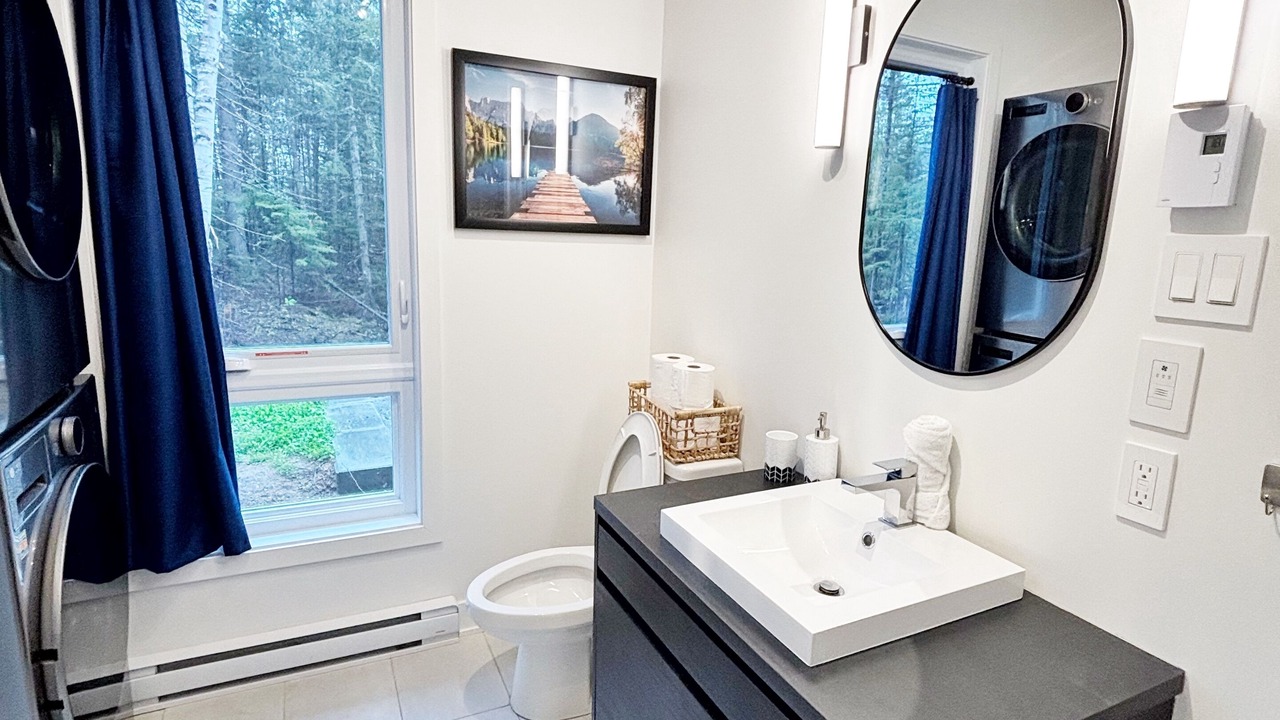 Photo of Bathroom in Saint Come