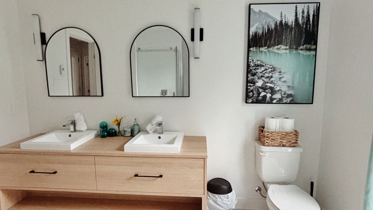 Photo of Bathroom in Saint Come