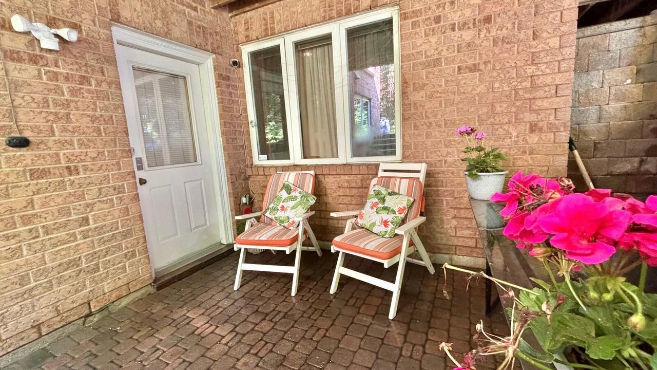 Photo of Patio Balcony in Thornhill