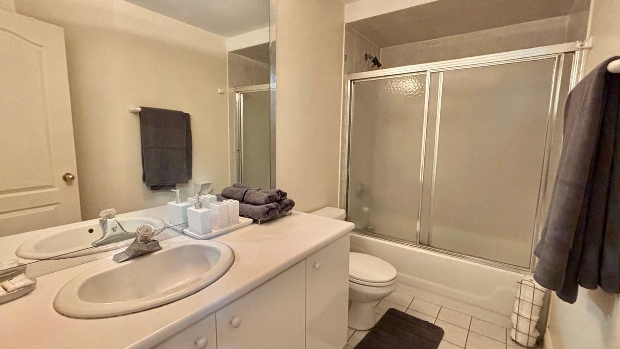 Photo of Bathroom in Thornhill