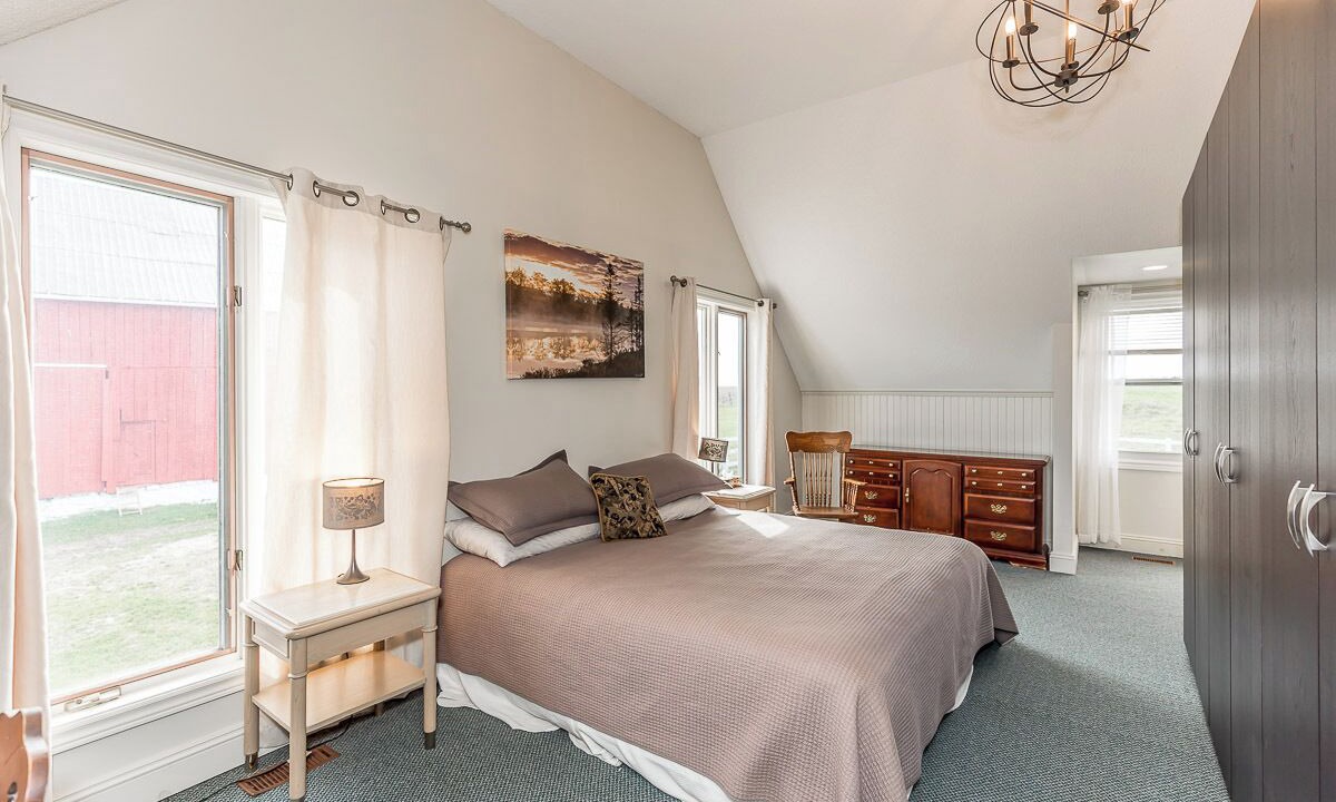 Photo of Bedroom in Creemore