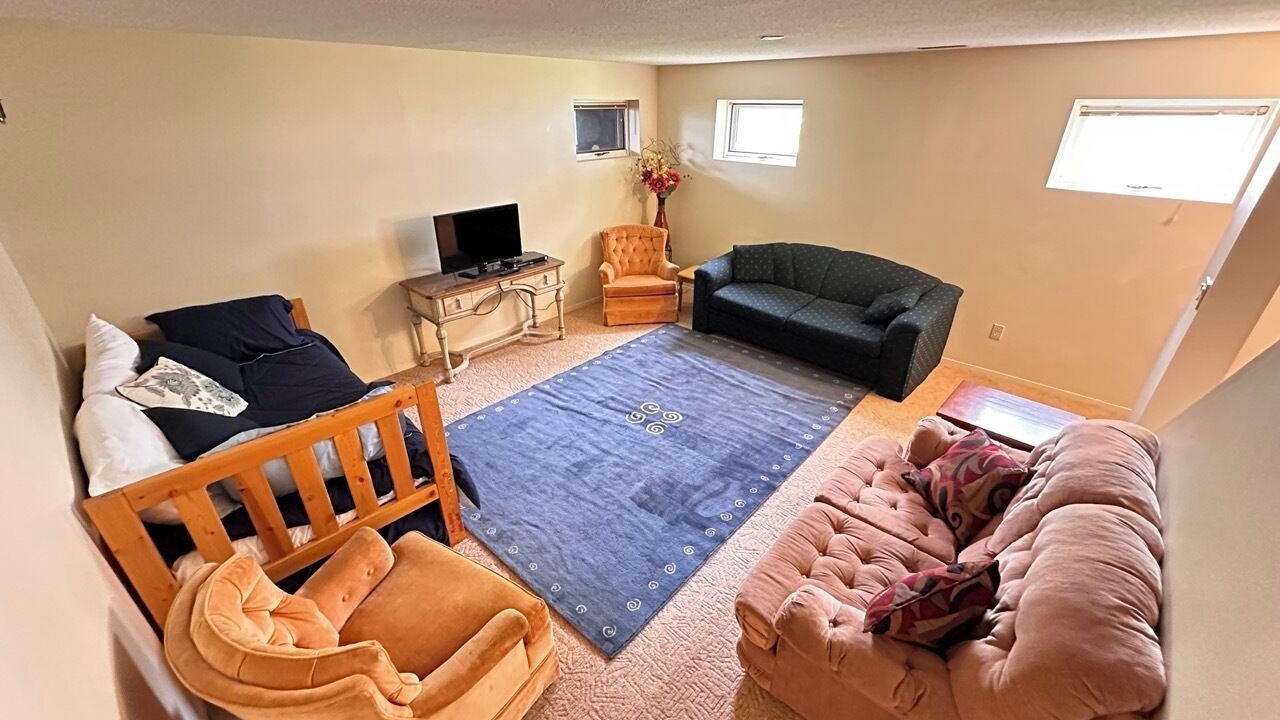 Photo of Livingroom in Beaver Mines