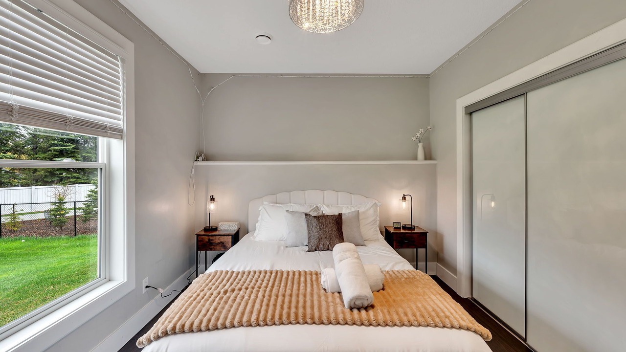 Photo of Bedroom in Division No. 11