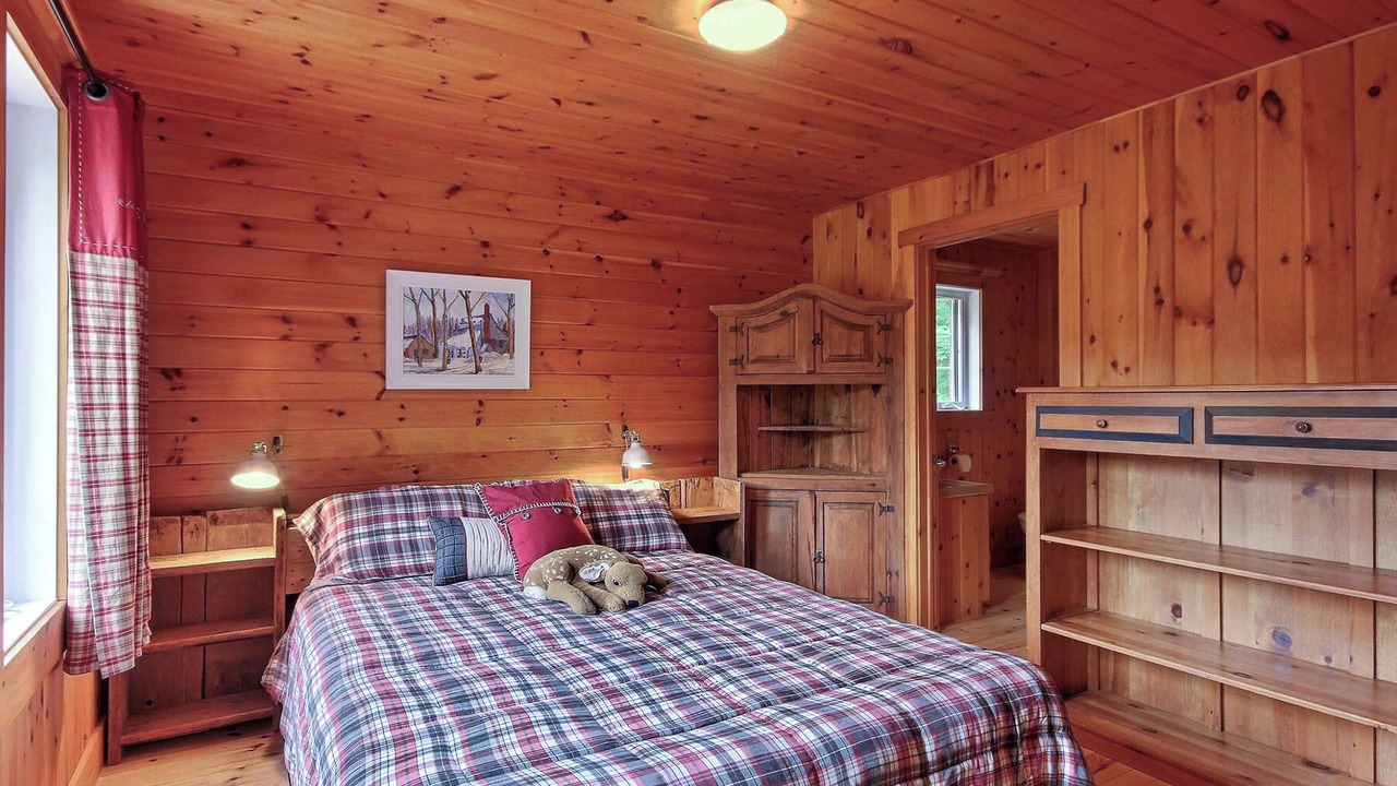 Photo of Bedroom in Mauricie