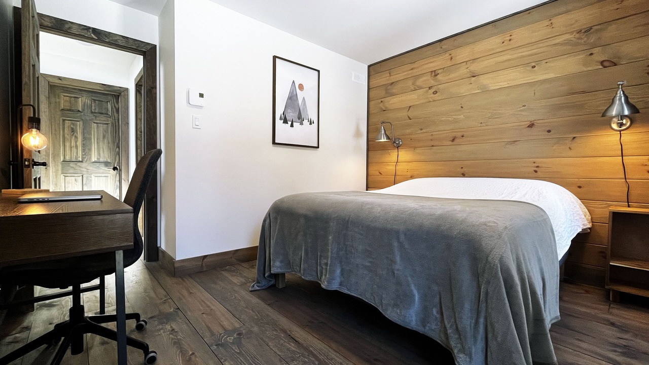 Photo of Bedroom in Entrelacs
