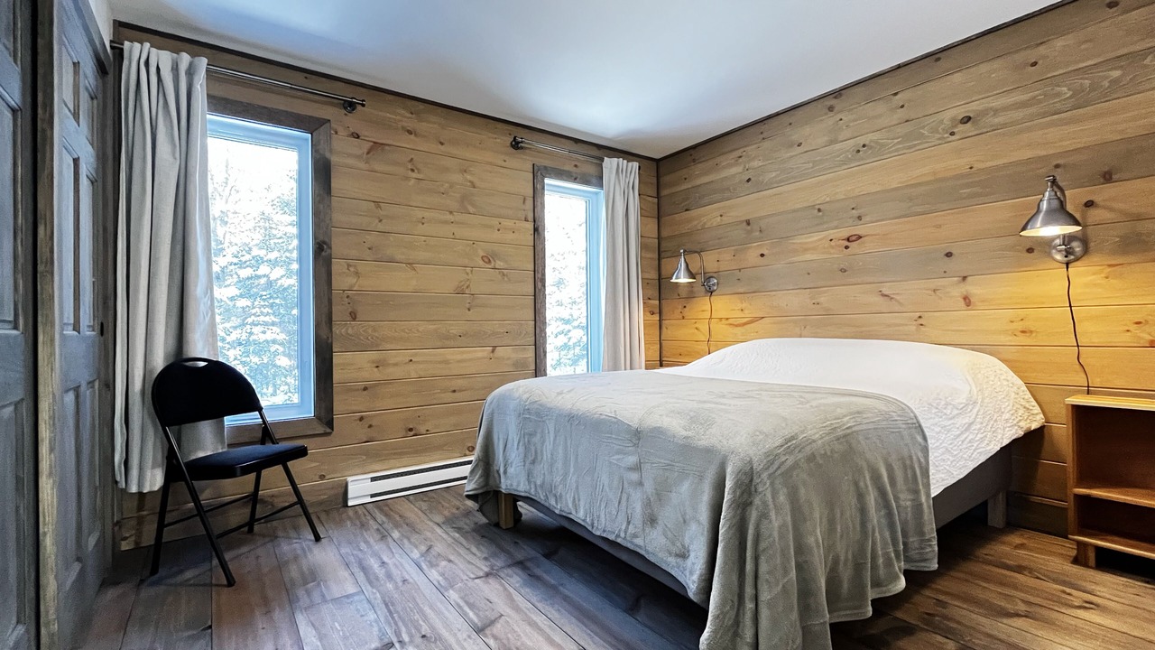 Photo of Bedroom in Entrelacs