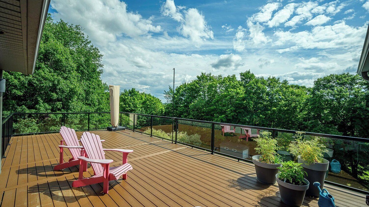 Photo of Patio Balcony in Prevost