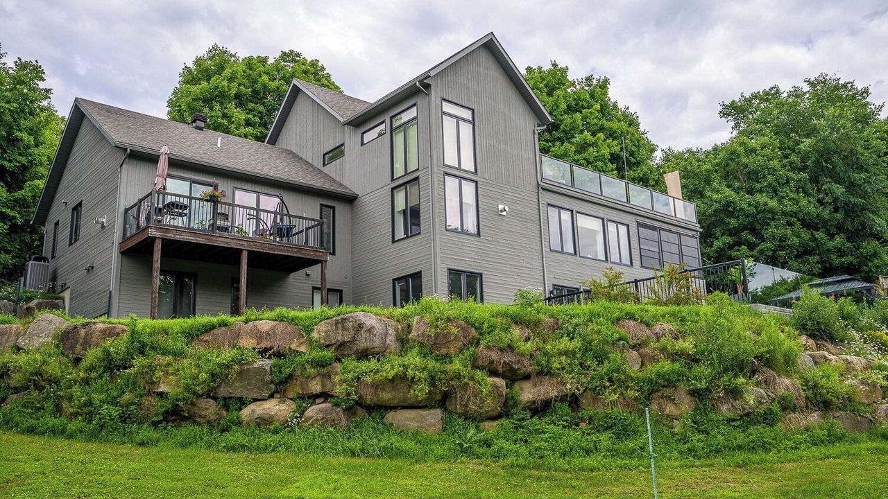 Photo of Outdoor in Prevost