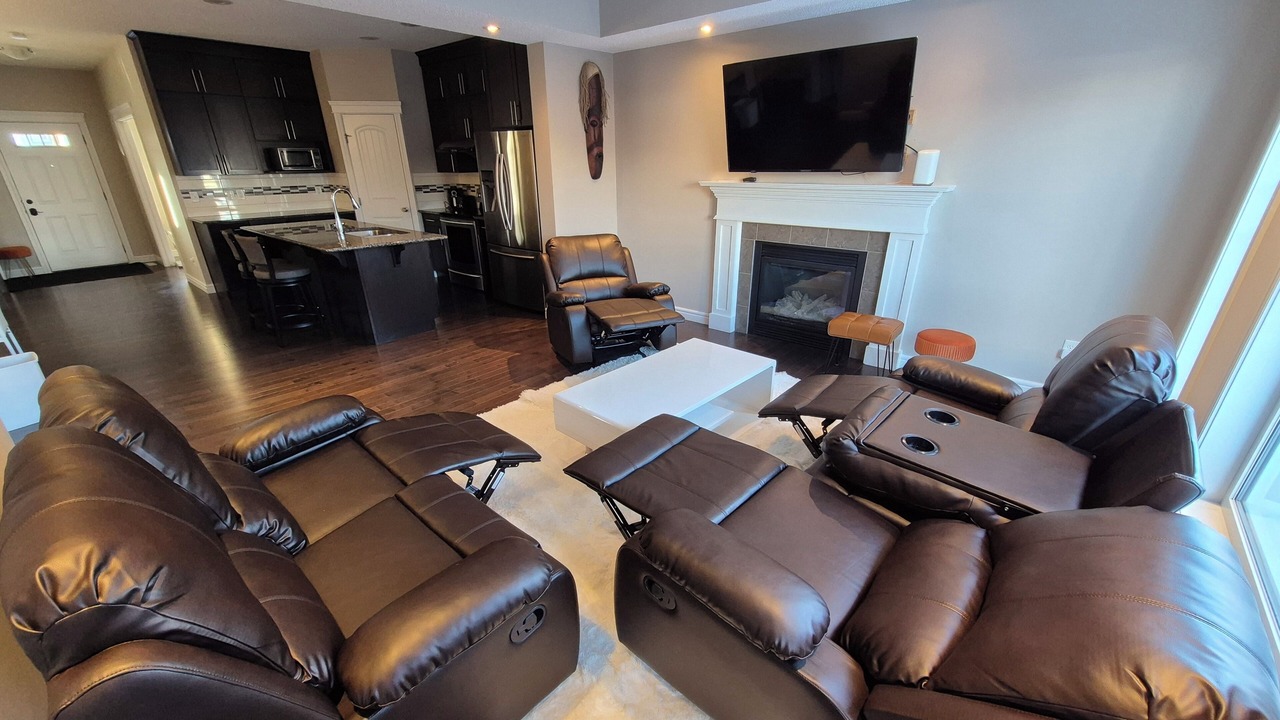 Photo of Livingroom in Rosslyn