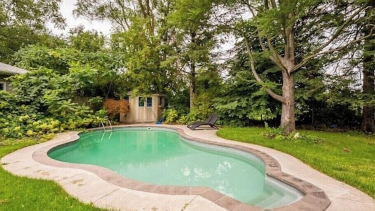 Photo of Outdoor in Mineola
