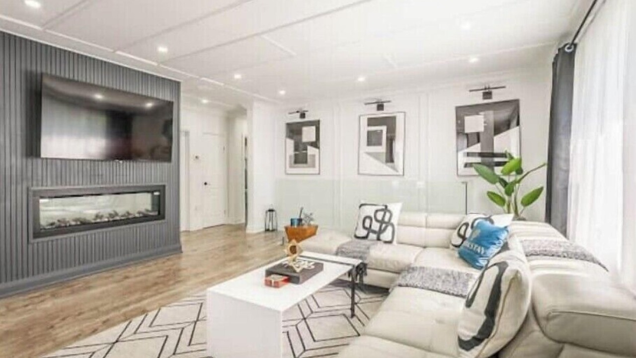 Photo of Livingroom in Mineola
