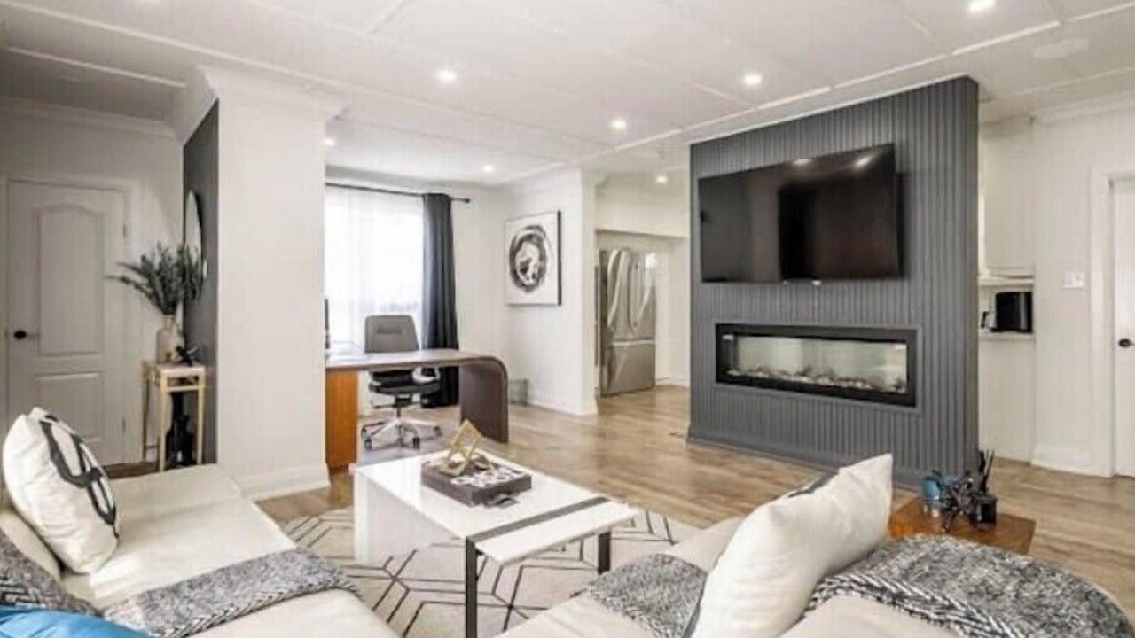 Photo of Livingroom in Mineola
