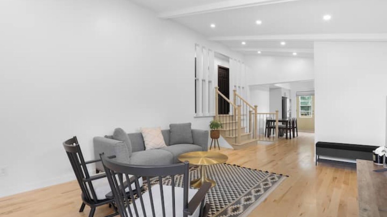 Photo of Livingroom in Brossard