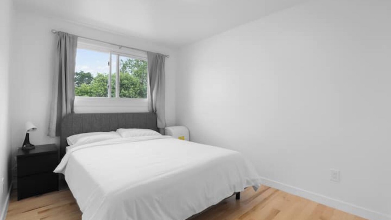 Photo of Bedroom in Brossard