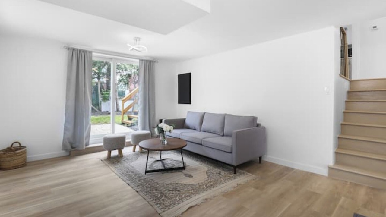 Photo of Livingroom in Brossard