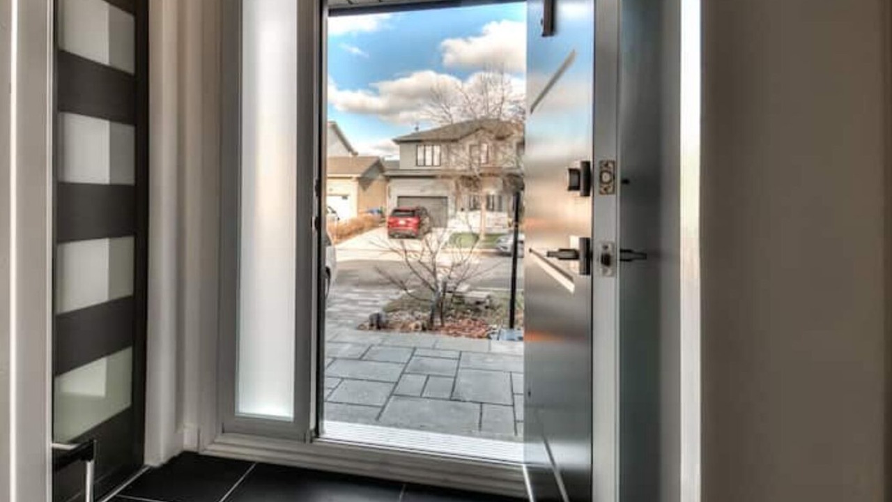 Photo of Others in Brossard